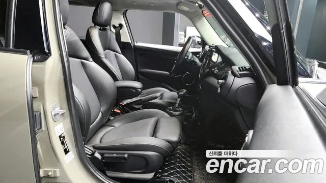 Mini Cooper S 2019 Песочный из Кореи, фото 2