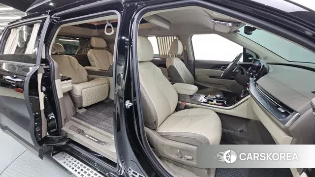 Kia Carnival 4th generation 2021 Черный из Кореи, фото 2