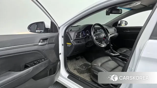 Hyundai The New Avante AD 2018 Белый из Кореи, фото 2