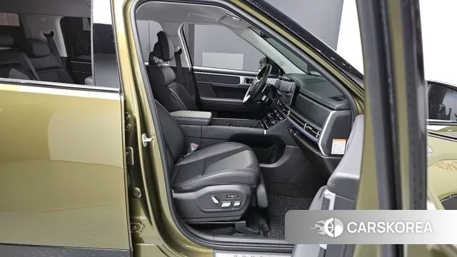 Hyundai Santa Fe (MX5) 2024 Золотой из Кореи, фото 2