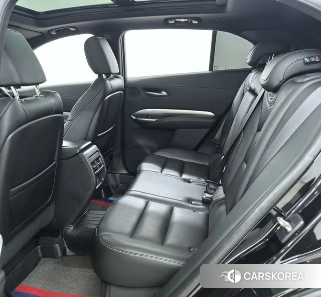 Cadillac XT4 2021 Черный из Китая, фото 2