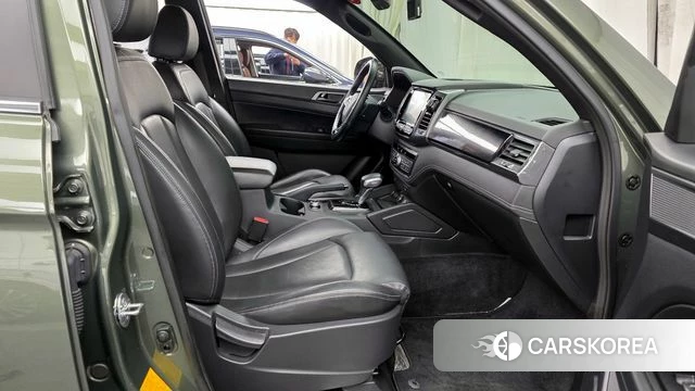 Ssangyong The New Rexton Sports Cannes 2023 Темно-зеленый из Кореи, фото 2