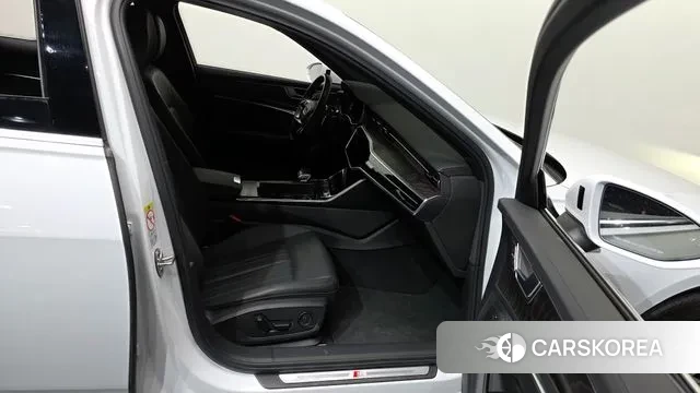 Audi A6 (C8) 2022 Белый из Кореи, фото 2