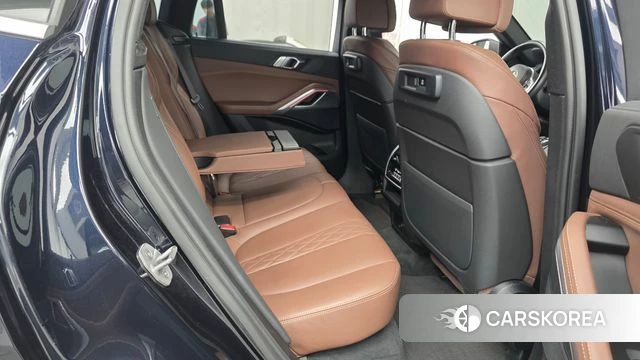 BMW X6 (G06) 2022 Черный из Кореи, фото 2