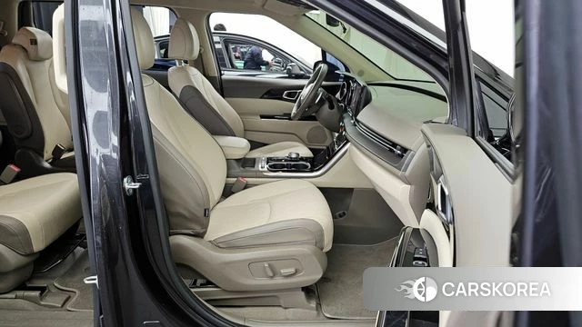 Kia Carnival 4th generation 2021 Серый из Кореи, фото 2