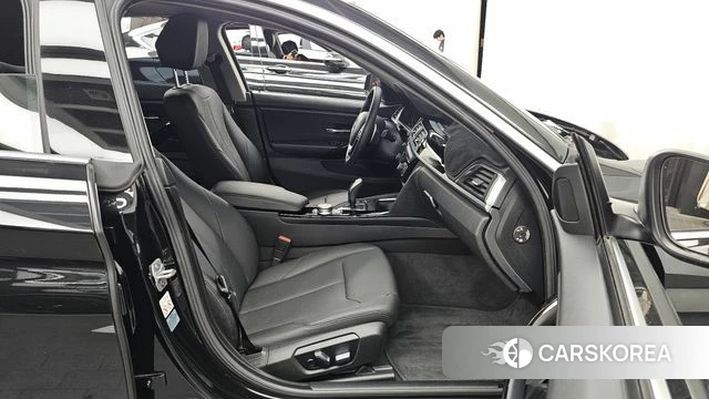 BMW 4 Series (F32) 2019 Черный из Кореи, фото 2
