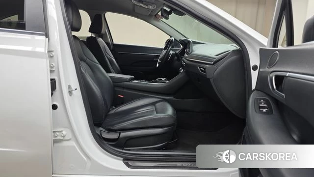 Hyundai Sonata (DN8) 2021 Белый из Кореи, фото 2