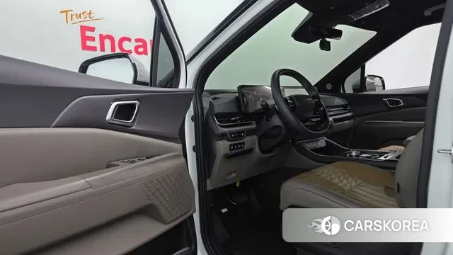 Kia The New Carnival 4th Generation 2025 Белый из Кореи, фото 2