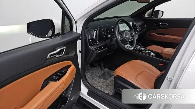 Kia Sportage 5th Generation 2022 Белый из Кореи, фото 2