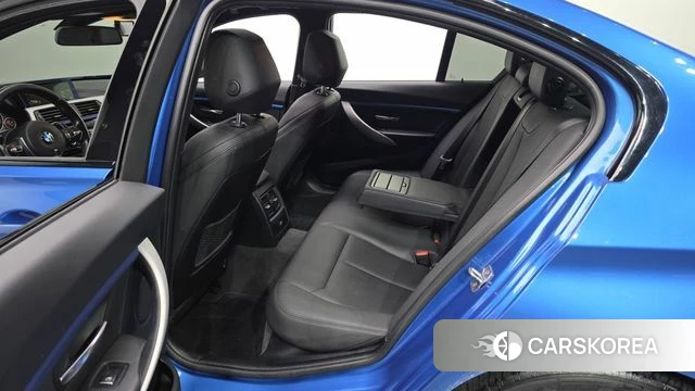 BMW 3 Series (F30) 2018 Синий из Кореи, фото 2