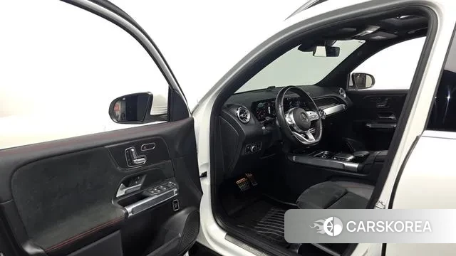 Mercedes-Benz GLB-Class X247 2021 Белый из Кореи, фото 2