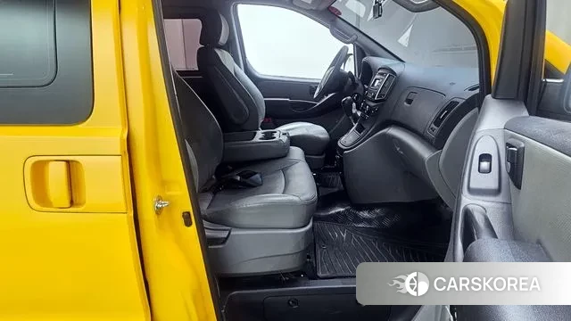 Hyundai The New Grand Starex 2019 Желтый из Кореи, фото 2