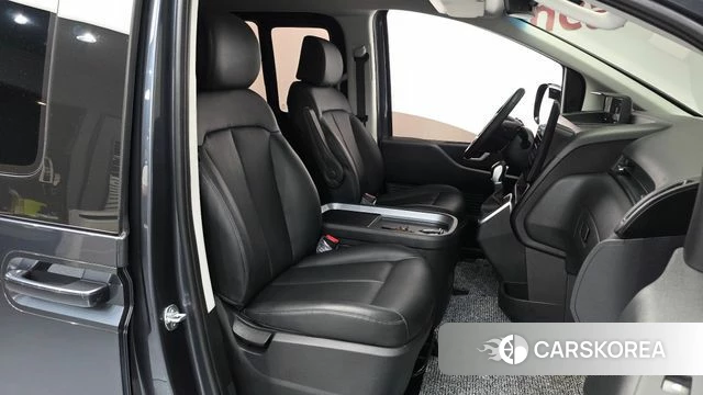 Hyundai Staria 2024 Серый из Кореи, фото 2
