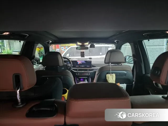 BMW X5 (G05) 2024 Светло-серебряный цвет из Кореи, фото 2