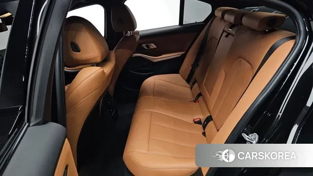 BMW 3 Series (G20) 2024 Черный из Кореи, фото 2