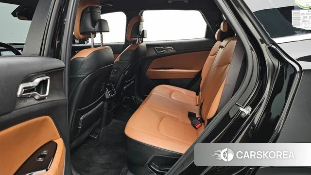 Kia Sportage 5th Generation Hybrid 2023 Черный из Кореи, фото 2