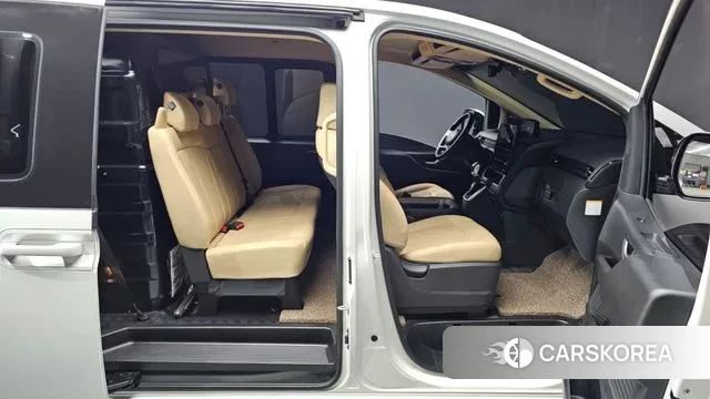 Hyundai Staria 2024 Белый из Кореи, фото 2