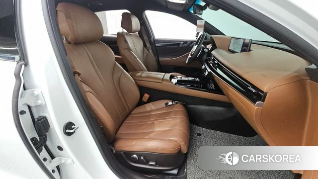 Genesis G80 (RG3) 2022 Белый из Кореи, фото 2