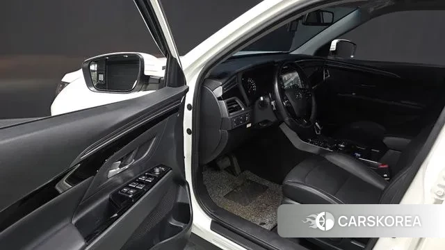 Ssangyong Beautiful Korando 2021 Белый из Кореи, фото 2