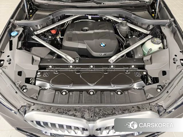 BMW X5 2025 Черный из Китая, фото 2