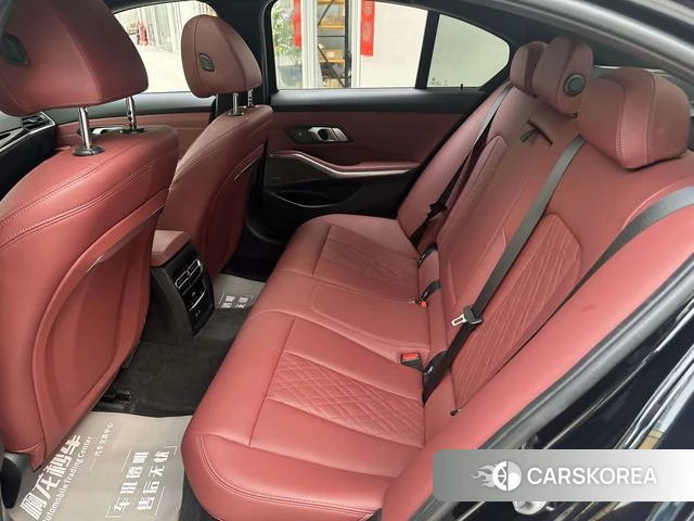 BMW 3 series 2024 Черный из Китая, фото 2