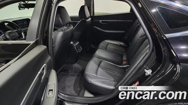 Hyundai Sonata (DN8) 2021 Черный из Кореи, фото 2