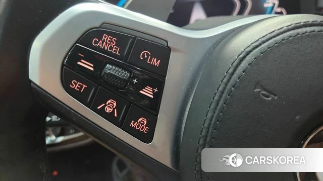 BMW 5 Series (G30) 2021 Белый из Кореи, фото 2