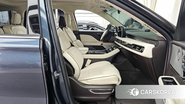 Lincoln Aviator 2nd generation 2020 Синий из Кореи, фото 2