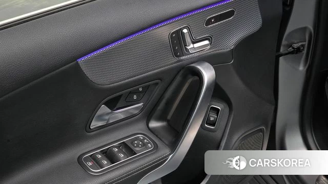 Mercedes-Benz A-Class W177 2021 Серый из Кореи, фото 2