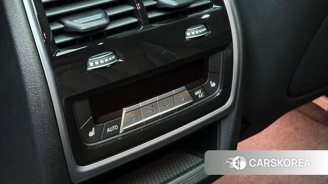 BMW X5 (G05) 2025 Белый из Кореи, фото 2