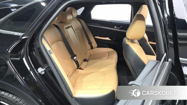 Kia K5 3rd generation 2022 Черный из Кореи, фото 2