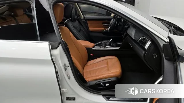 BMW 4 Series (F32) 2019 Белый из Кореи, фото 2