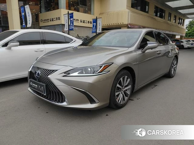 Lexus ES 2021 Серебристо-серый из Китая, фото 2