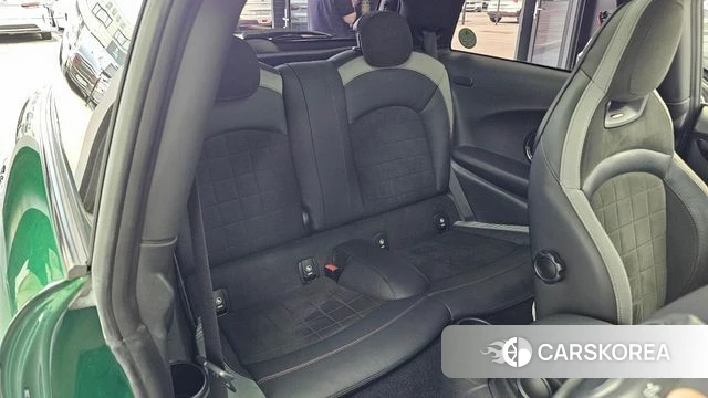 Mini Cooper S 2020 Зеленый из Кореи, фото 2