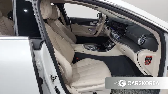 Mercedes-Benz CLS-Class C257 2023 Белый из Кореи, фото 2