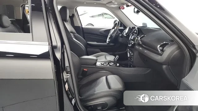 Mini Cooper SD Clubman 2020 Черный из Кореи, фото 2