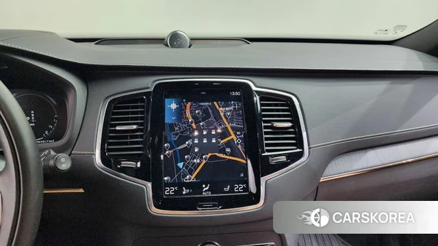 Volvo XC90 second Generation 2022 Белый из Кореи, фото 2