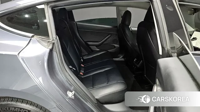 Tesla Model 3 2021 Серый из Кореи, фото 2