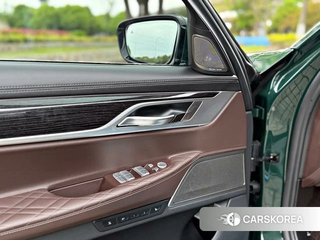 BMW 7 series 2019 Зеленый из Китая, фото 2