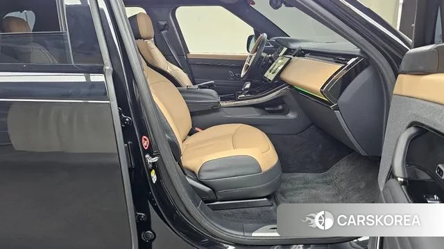 Land Rover Range Rover Sport 3rd Generation 2025 Черный из Кореи, фото 2