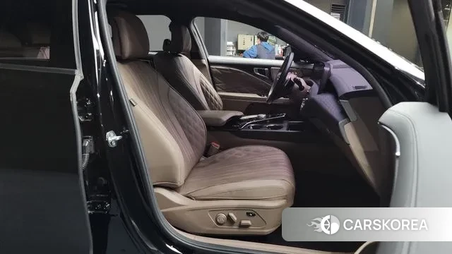 Kia K8 2021 Черный из Кореи, фото 2