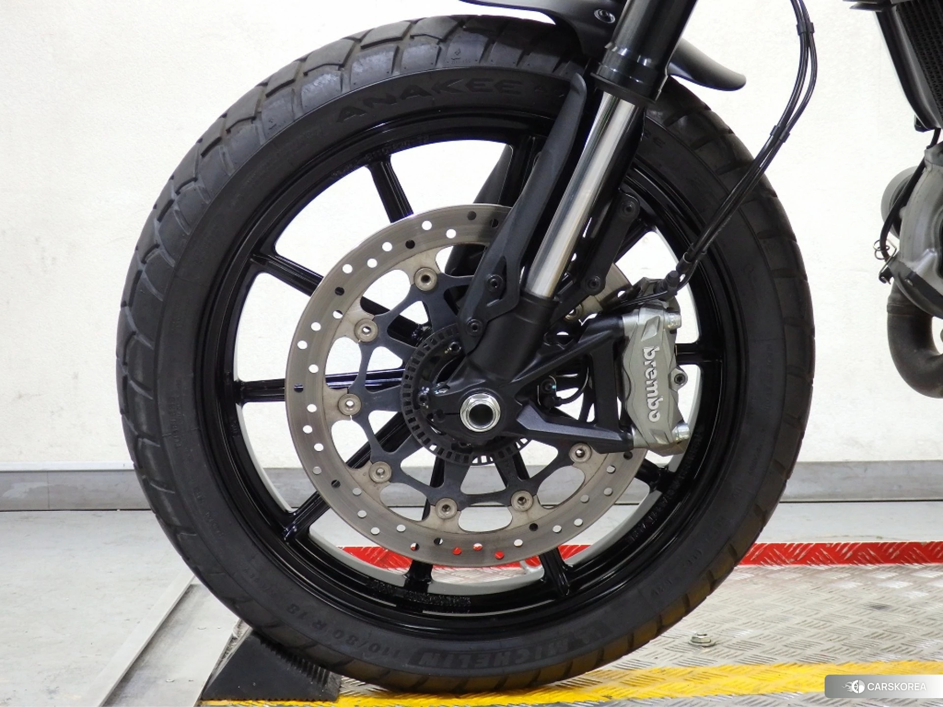 Проданный Ducati SCRAMBLER FULL THROTTLE 2015 из Японии, фото 3
