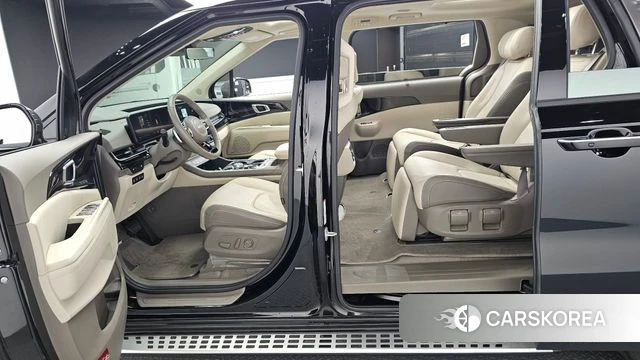 Kia The New Carnival 4th Generation 2024 Черный из Кореи, фото 2