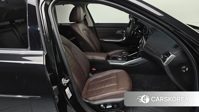 BMW 3 Series (G20) 2020 Черный из Кореи, фото 2