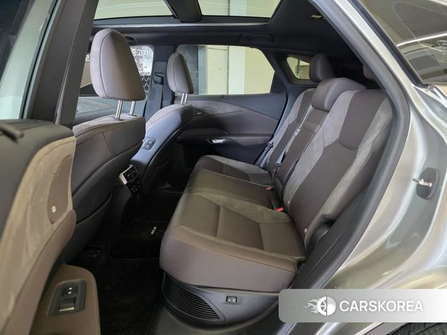 Lexus RX350h 5th generation 2023 Песочный из Кореи, фото 2