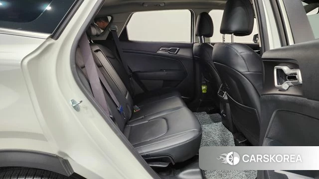 Kia The New Sportage 5th Generation 2025 Белый из Кореи, фото 2