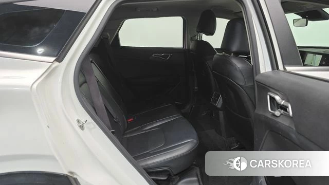 Kia Sportage 5th Generation 2021 Белый из Кореи, фото 2