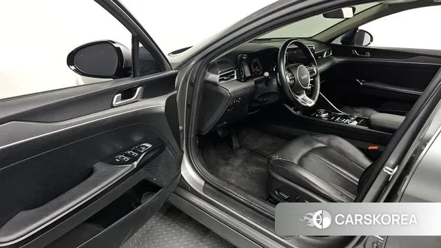 Kia K5 3rd generation 2023 Серый из Кореи, фото 2