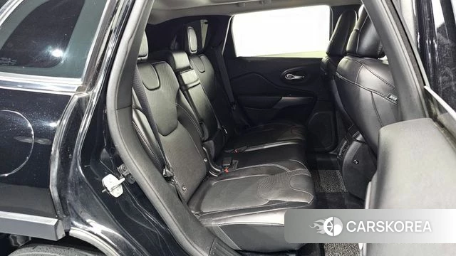 Jeep Cherokee (KL) 2018 Черный из Кореи, фото 2