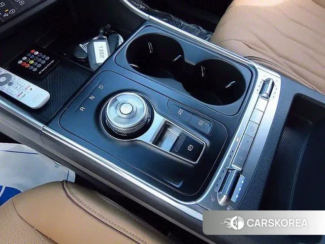 Kia The New Carnival 4th Generation 2023 Белый из Кореи, фото 2